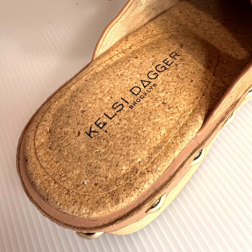 Kelsi Dagger Brooklyn Studded Clogs Size 7.5 Leather Wood Boho Cottage Minimal - Picture 7 of 9